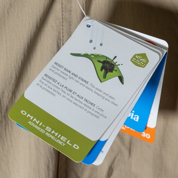 Columbia Women's Silver Ridge Stretch Utility Capris II Pants; Size 16W - Picture 13 of 16